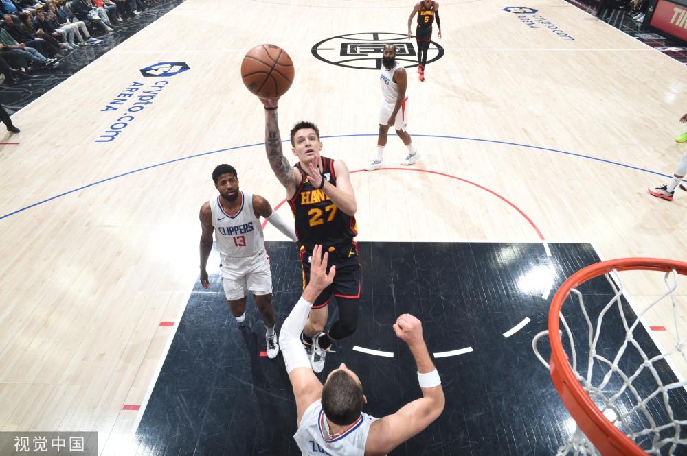 登上体育媒 登上体育媒