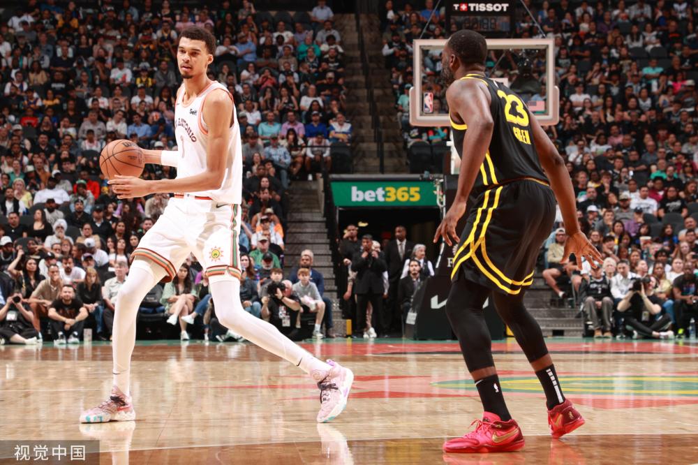 他的职业生 他的职业生